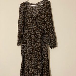 H&M s size dress leopard dress